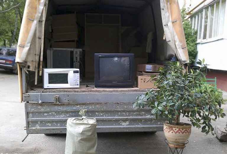 Заказ отдельной машины для отправки мебели : Холодильник двухкамерный из Новороссийска в Воронеж